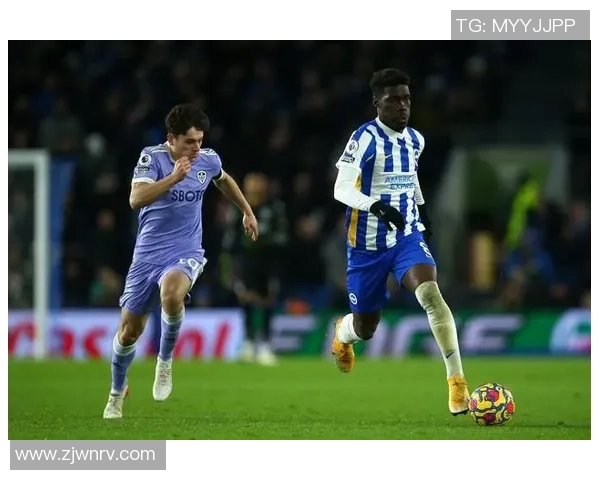 利兹联与布莱顿历史交锋战绩分析及球队发展回顾